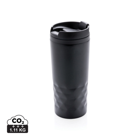 Termohrnek s částečným geometrickým vzorem