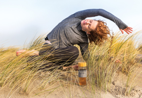 Dvoustěnná skleněná láhev s bambusovým uzávěrem Impact