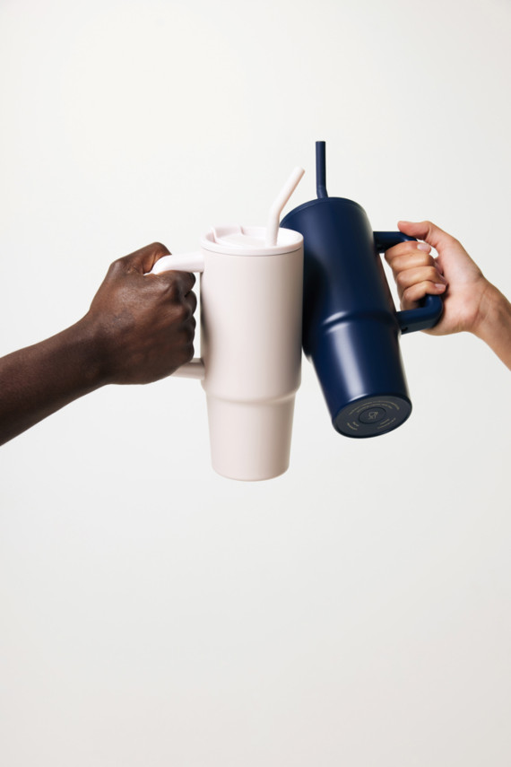 Termo hrnek Embrace 900 ml z RCS recykl. nerezové oceli