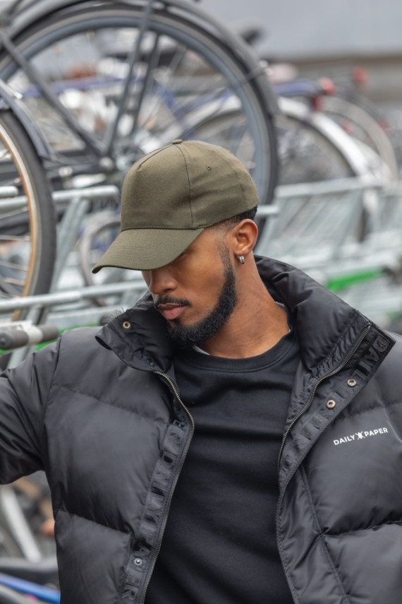 5 dílná kšiltovka Impact z 280g recyklované bavlny AWARE™