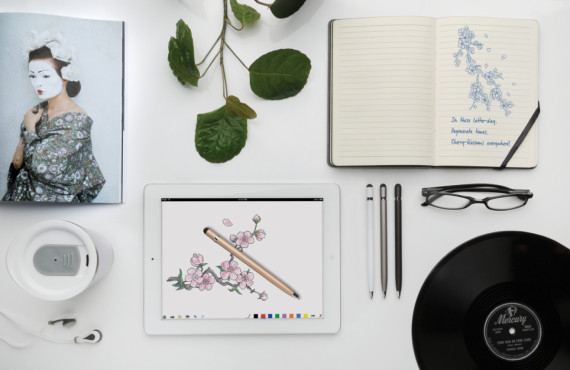 Minimalistické kovové pero