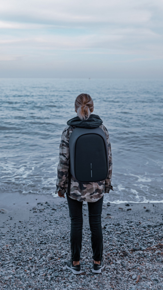 Nedobytný batoh Bobby Hero Regular