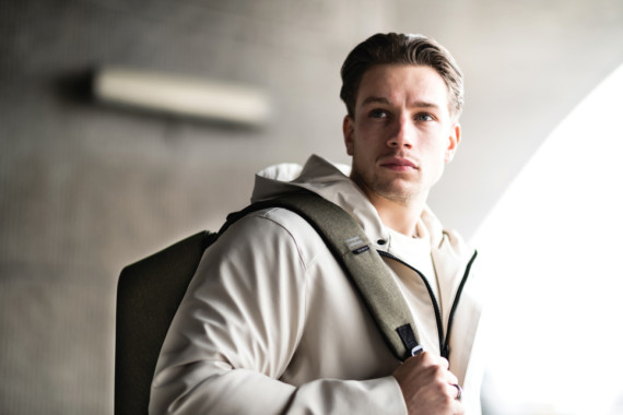 Nedobytný batoh Bobby Hero Small