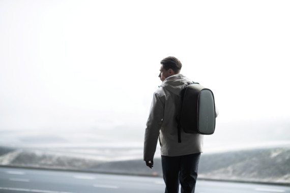 Nedobytný batoh Bobby Hero Small