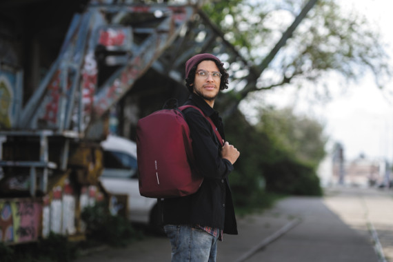 Nedobytný batoh Bobby Soft