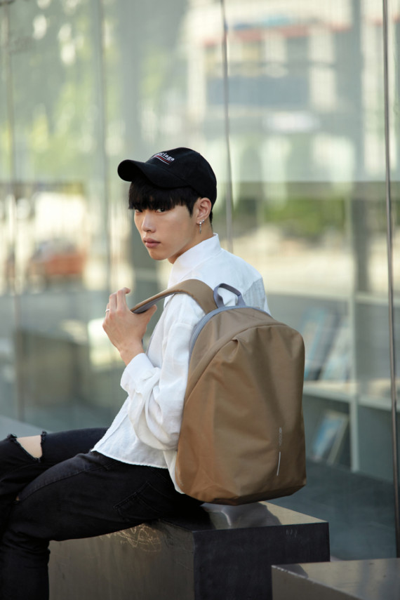 Nedobytný batoh Bobby Soft