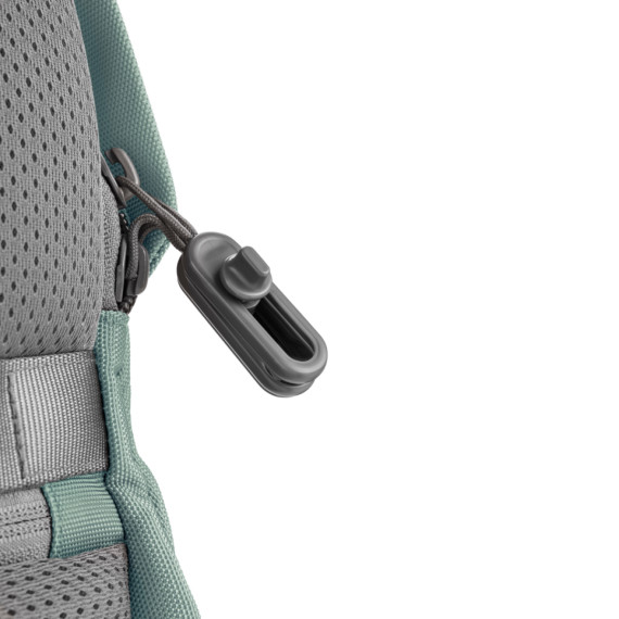 Nedobytný batoh Bobby Soft