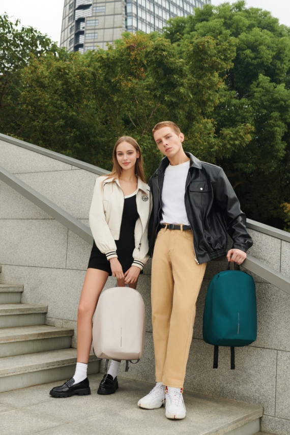 Nedobytný batoh Bobby Soft