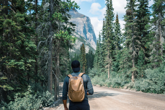 Moderní batoh na 15.6" notebook Impact z 1200D RPET AWARE™