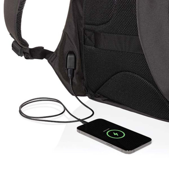 Nedobytný batoh na 15.6" notebook Swiss Peak z RPET AWARE™