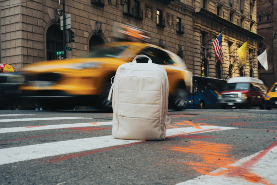 Luxusní batoh na 15.6" notebook Armond z RPET AWARE™