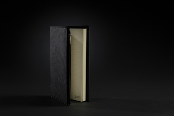 Swiss Peak poznámkový blok A5 s obalem z PU a kapsou na zip