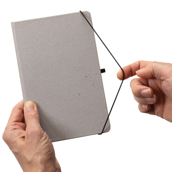 Poznámkový blok A5 s tvrdou vazbou z GRS recyklované kůže