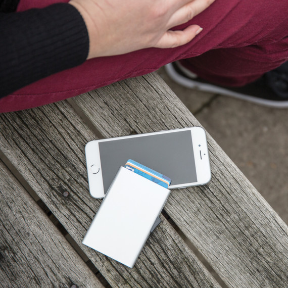 RFID pouzdro C-Secure na karty