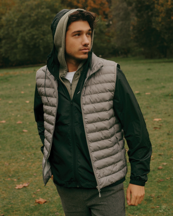 Pánská vesta IQONIQ Meru z recykl. polyesteru