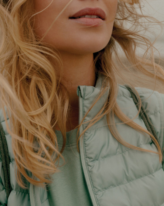 Dámská vesta IQONIQ Meru z recykl. polyesteru