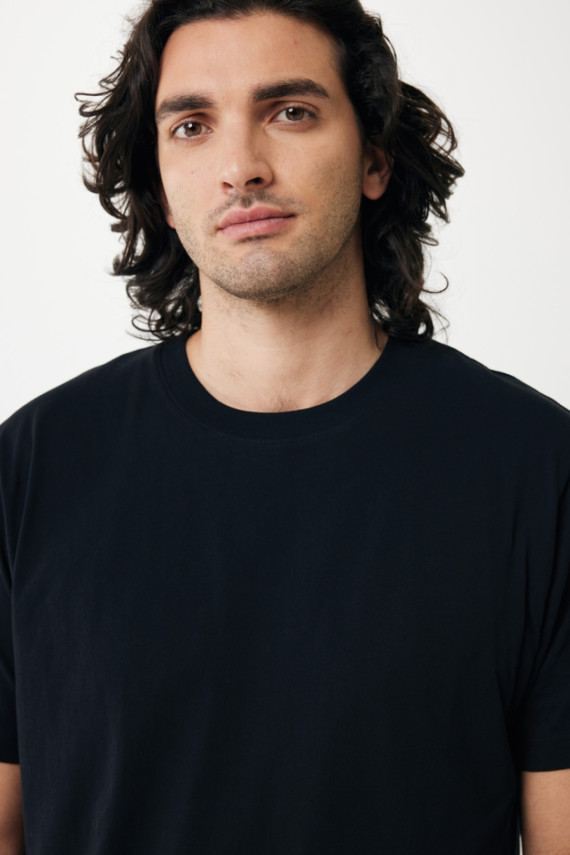 Tričko IQONIQ Kakadu relaxed fit z recykl. bavlny