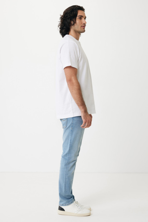 Tričko IQONIQ Kakadu relaxed fit z recykl. bavlny