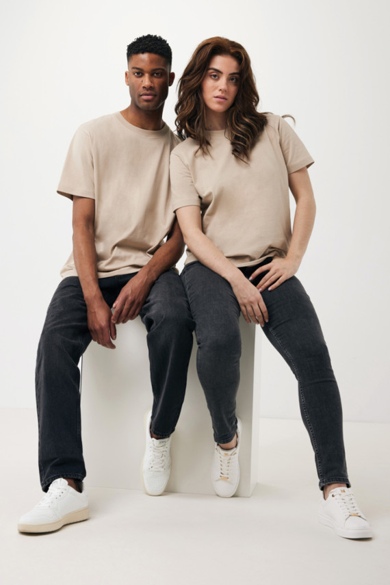 Tričko IQONIQ Kakadu relaxed fit z recykl. bavlny