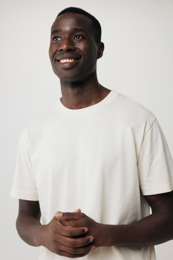 Tričko IQONIQ Kakadu relaxed fit z recykl. bavlny