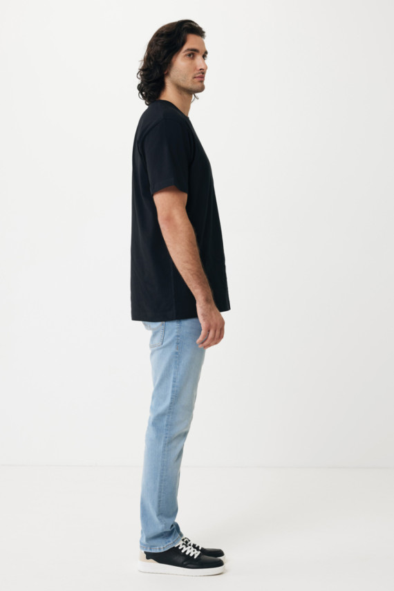 Tričko IQONIQ Kakadu relaxed fit z recykl. bavlny