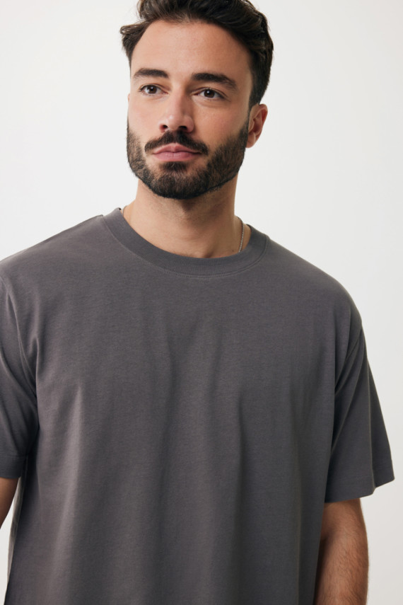 Tričko IQONIQ Kakadu relaxed fit z recykl. bavlny
