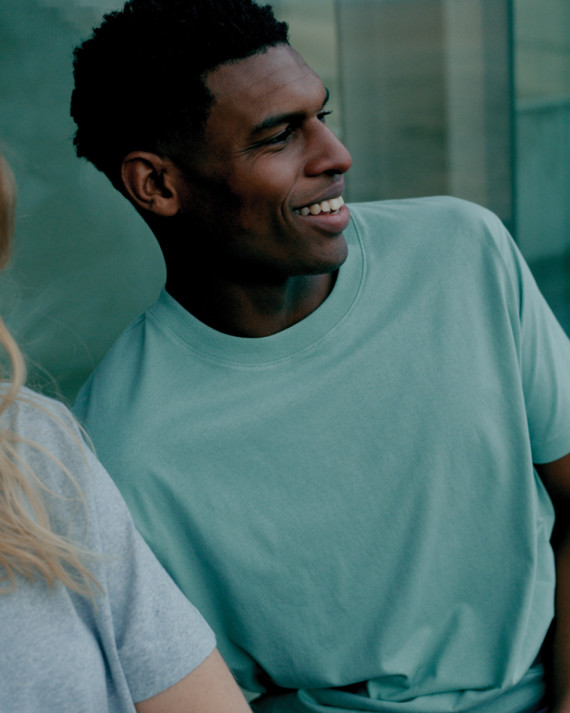 Lehké tričko IQONIQ Sierra z recykl. bavlny