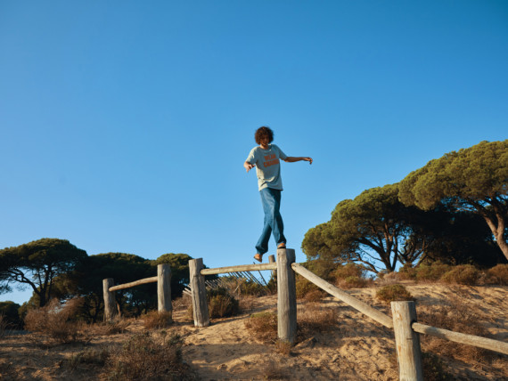 Lehké tričko IQONIQ Sierra z recykl. bavlny