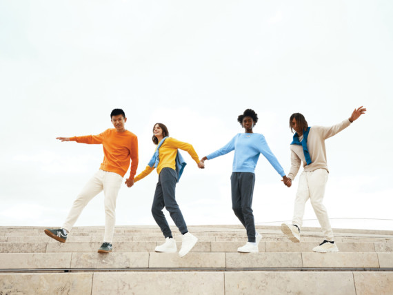 Lehká mikina IQONIQ Etosha z recykl. bavlny