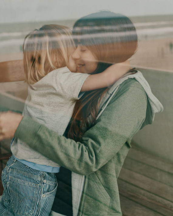 Mikina na zip s kapucí IQONIQ Abisko z recykl. bavlny