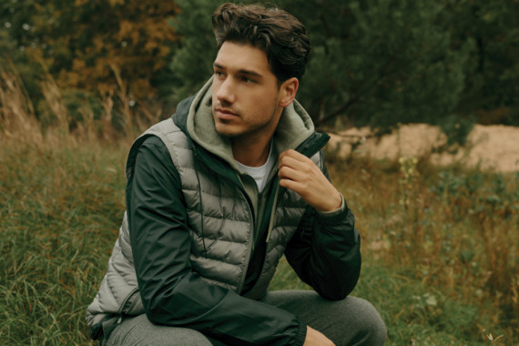 Lehká bunda IQONIQ Logan z recykl. polyesteru