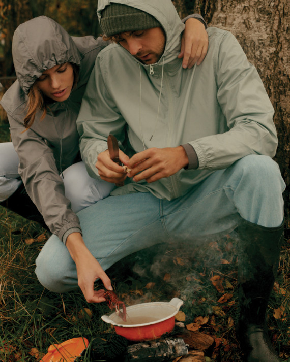 Lehká bunda IQONIQ Logan z recykl. polyesteru