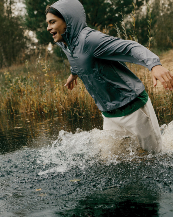 Lehká bunda IQONIQ Logan z recykl. polyesteru