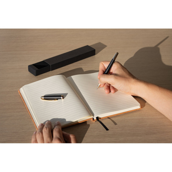 EZEKIEL ROLLER. Kovový roller se zlatými prvky