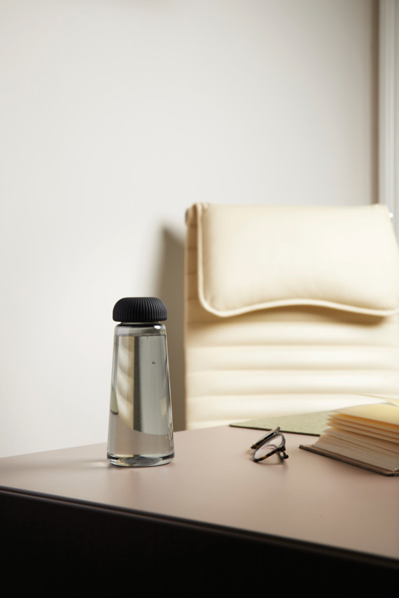 Lahev na vodu VINGA Erie 575ml z RCS RPET