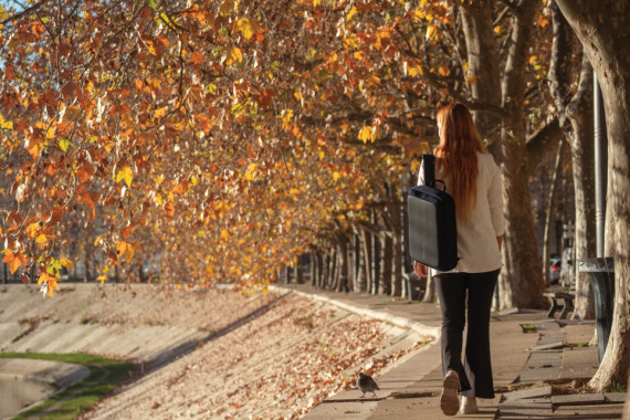 Nedobytný batoh & brašna Bobby Bizz 2.0