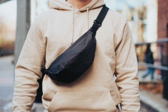 Ledvinka Crescent z RPET AWARE™