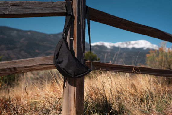 Ledvinka Crescent z RPET AWARE™