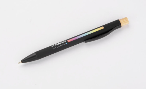 Kuličkové pero PIK