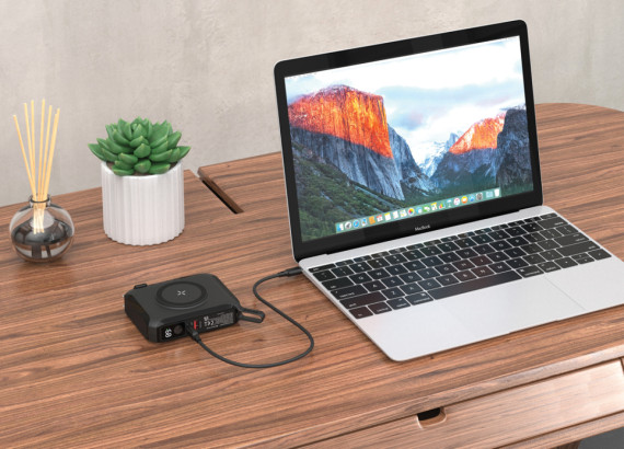 Univerzální nabíječka 5v1 65W 15000mAh Urban Vitamin Oxnard