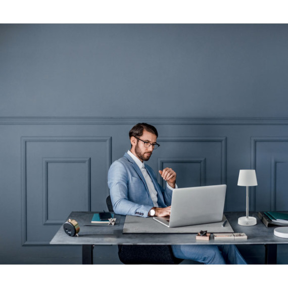 TAPLAMB, Dobíjecí stolní USB lampa