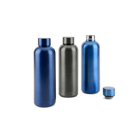 ODIN METTALIC. Láhev z 90% recyklované nerezové oceli 550 mL