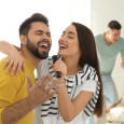Sada na karaoke s dvojitým mikrofonem Singvibe z RCS plastu