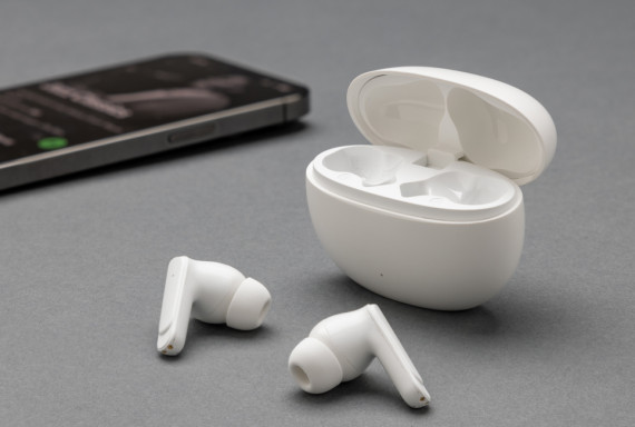 Hybridní ANC/ENC sluchátka do uší Prolink z RCS rec. plastu