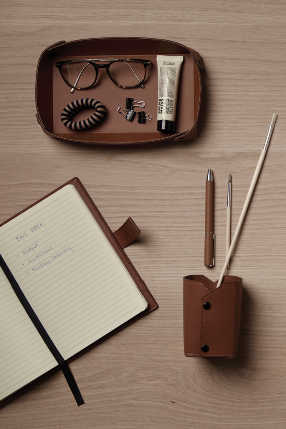 Podnos VINGA Timo z RCS RPET a PU