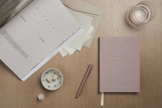 Deníkový zápisník VINGA Thankfulness z GRS recykl. papíru