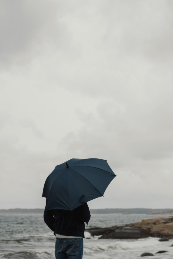 23" deštník VINGA Baltimore z RPET AWARE™