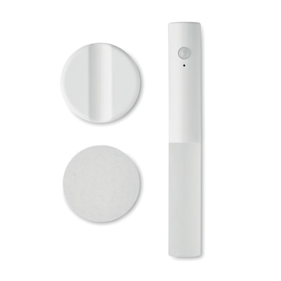 SENLUZ, Dobíjecí světlo se senzorem