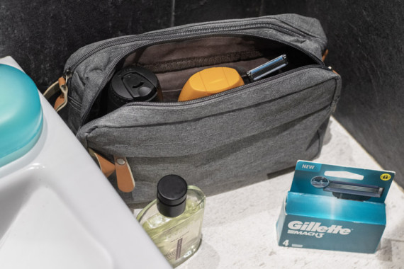 Toaletní taštička NASLI