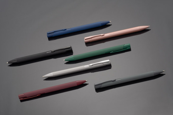 Kuličkové pero SOT